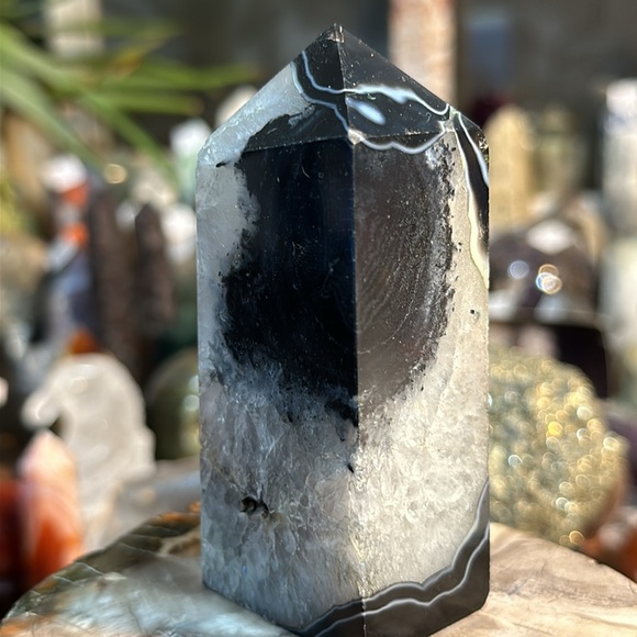 🎄SALE🎄Agate 4 Sided Crystal Point With Druzy! - Picture 5 of 14